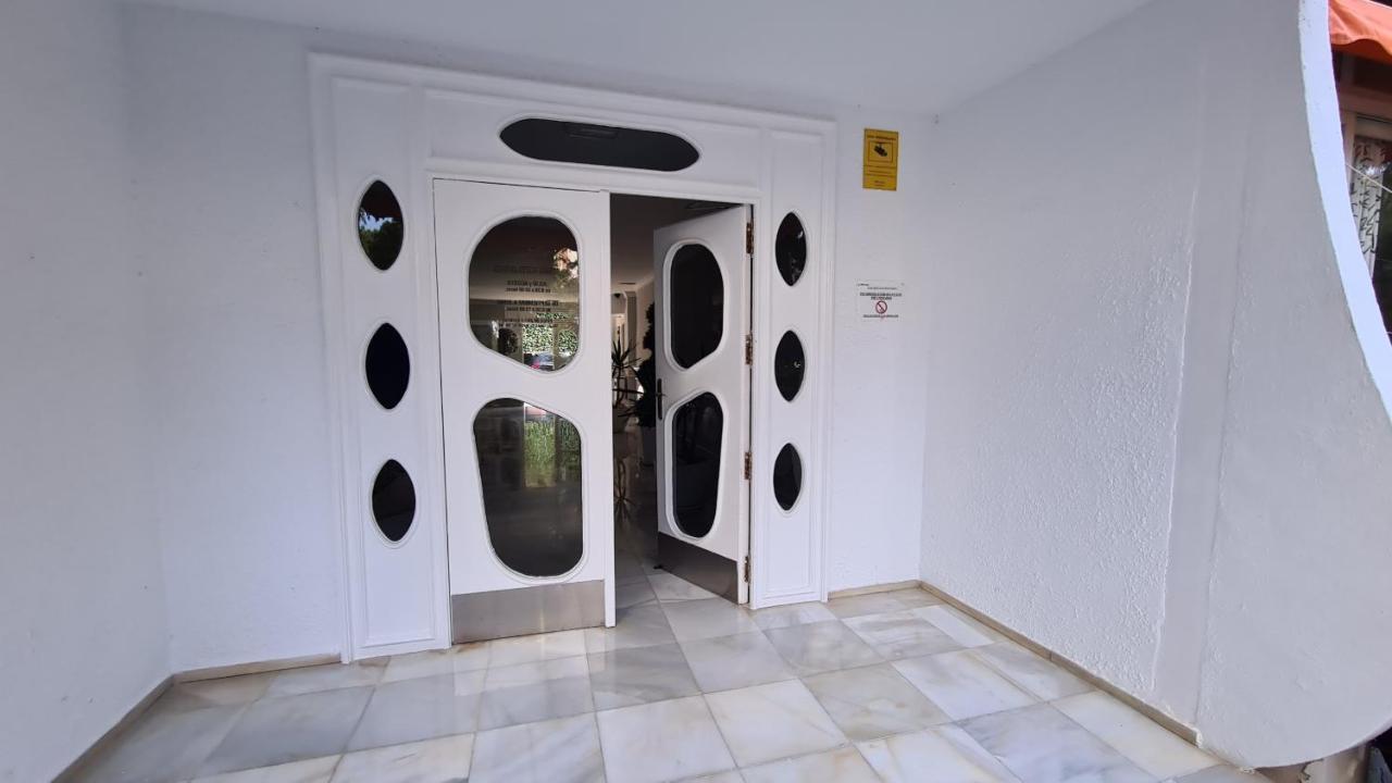 Estudio Playmon Park 10-9 If Benidorm Luaran gambar