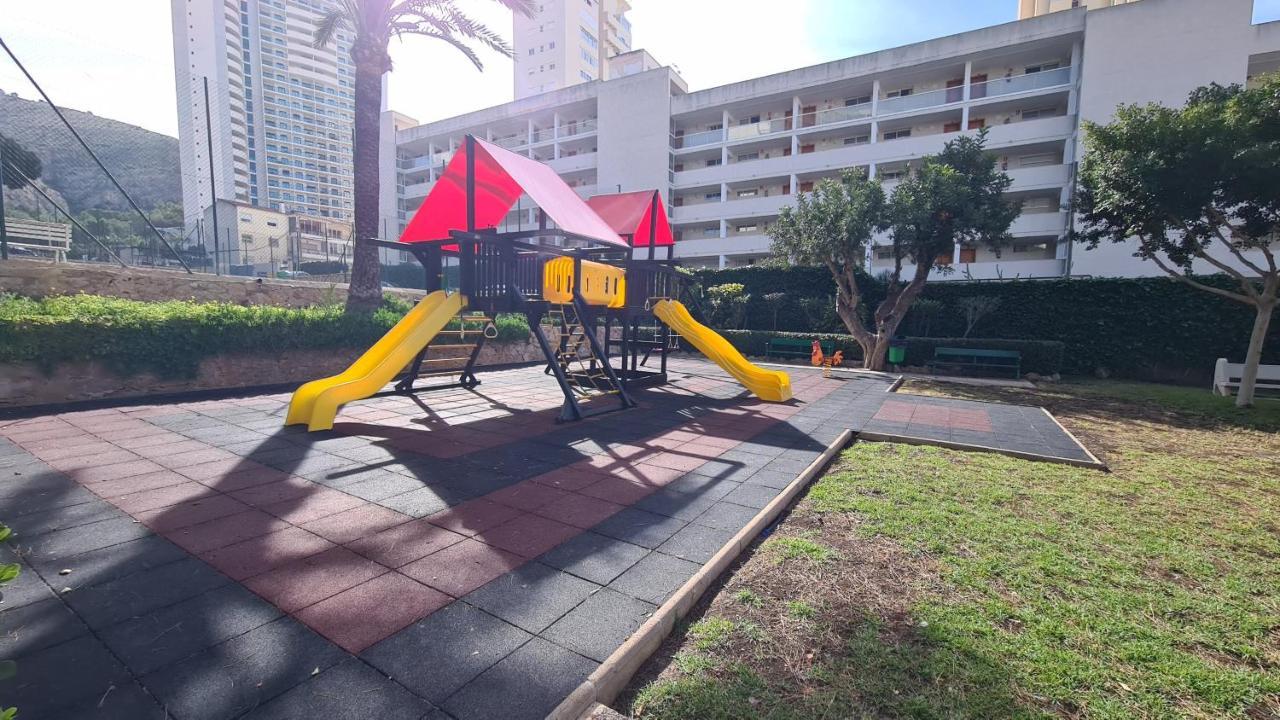 Estudio Playmon Park 10-9 If Benidorm Luaran gambar